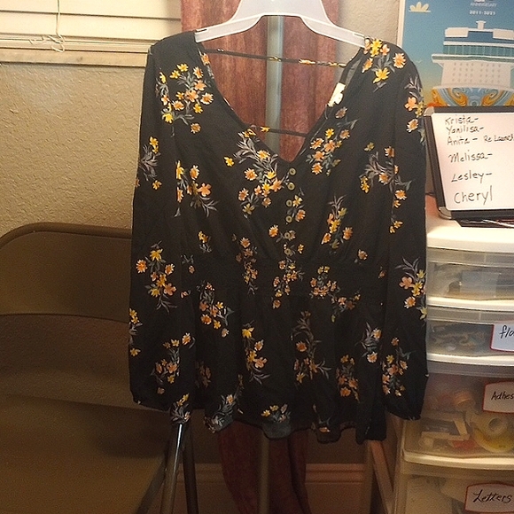 LG Tops - Lola Grace Women's Top